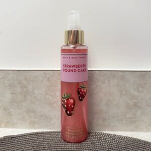 NWT Bath & Body Works Strawberry Pound Cake Diamond Shimmer BBW